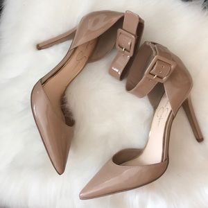 Jessica Simpson so Comfy